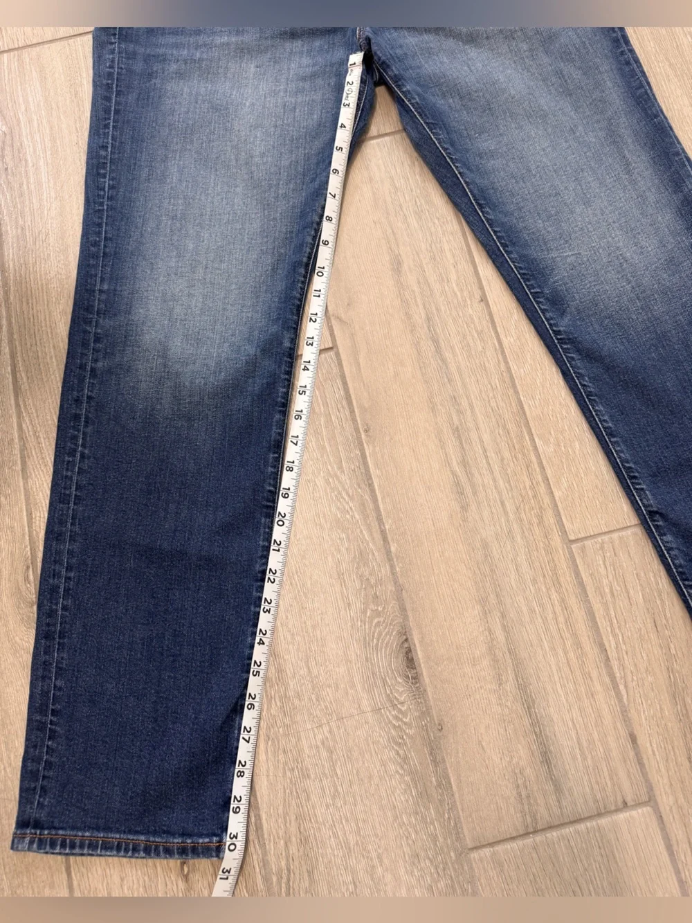 American Eagle  Mens Athletic Fit Jeans size 36